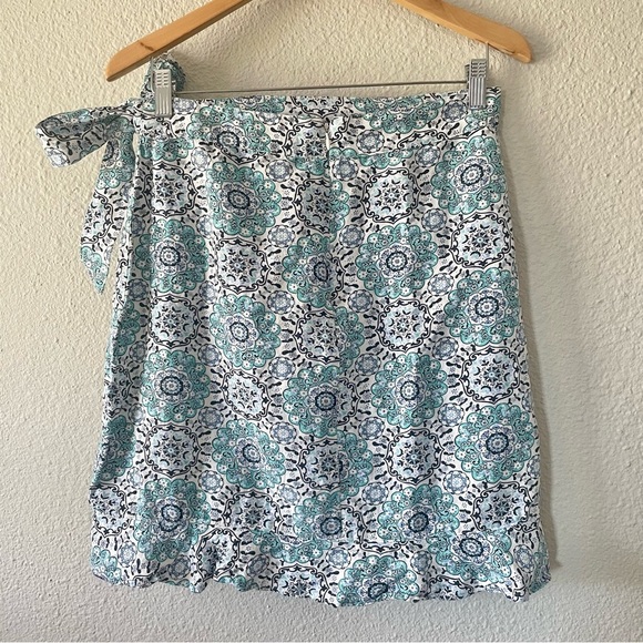 Loft Linen Wrap Mini Skirt Women’s 6 Teal White Paisley Medallion Print Ruffle - Picture 6 of 13
